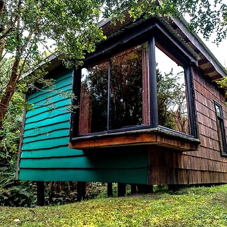 Hostal & Cabanas Luna Del Sur Cucao 外观 照片