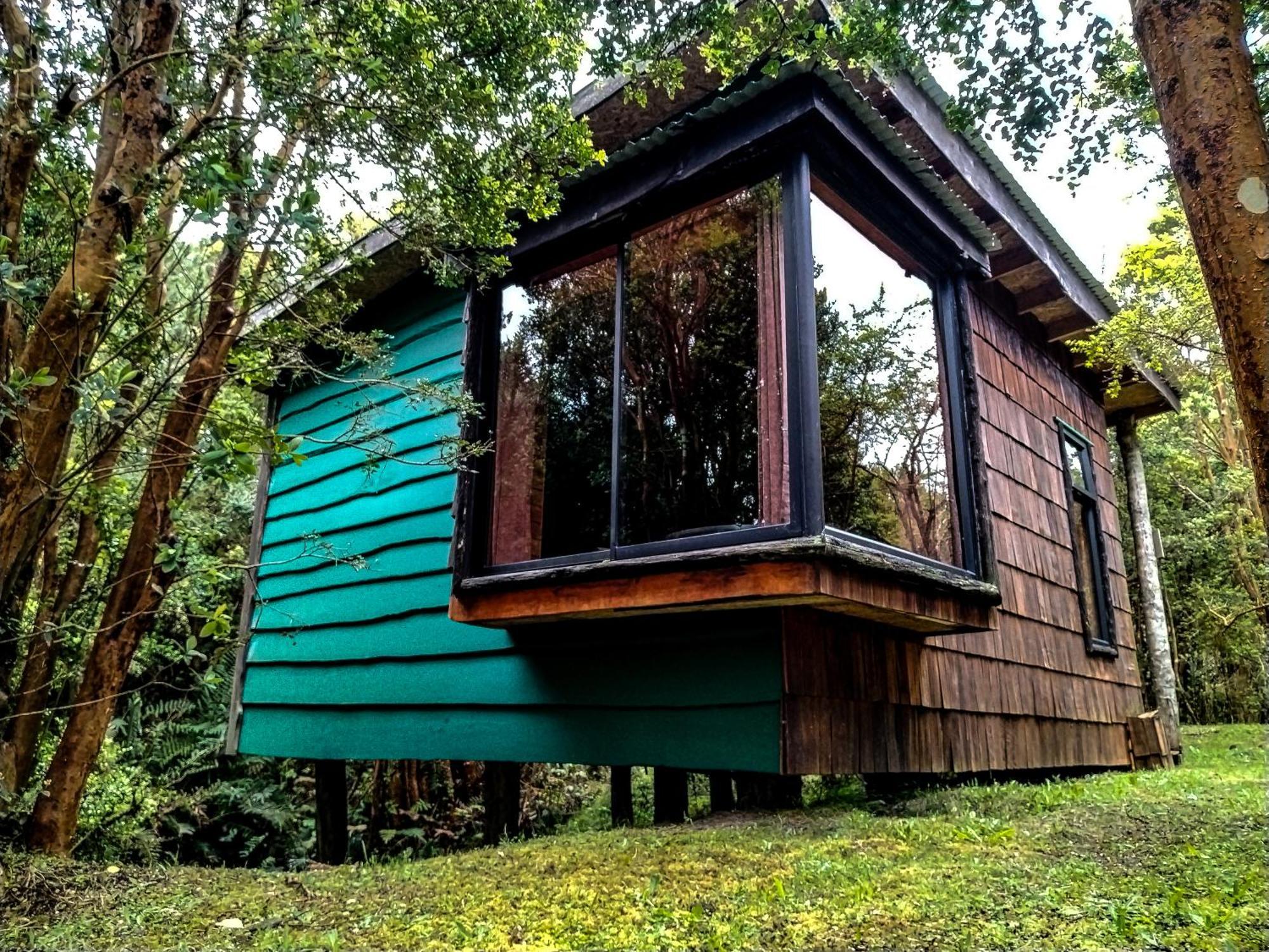 Hostal & Cabanas Luna Del Sur Cucao 外观 照片