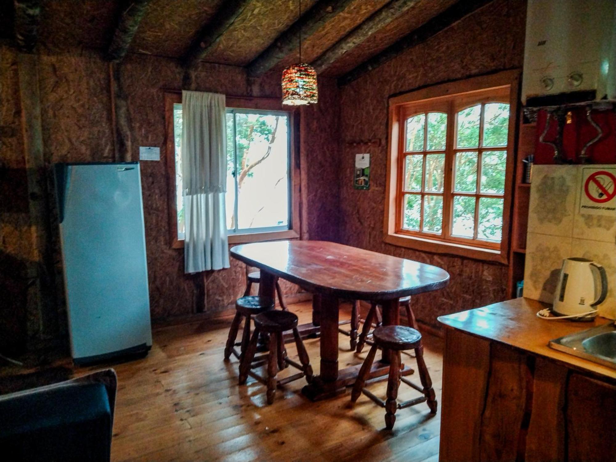 Hostal & Cabanas Luna Del Sur Cucao 外观 照片